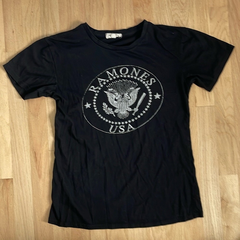 For Love Bell Vintage 2003 Ramones USA Shirt